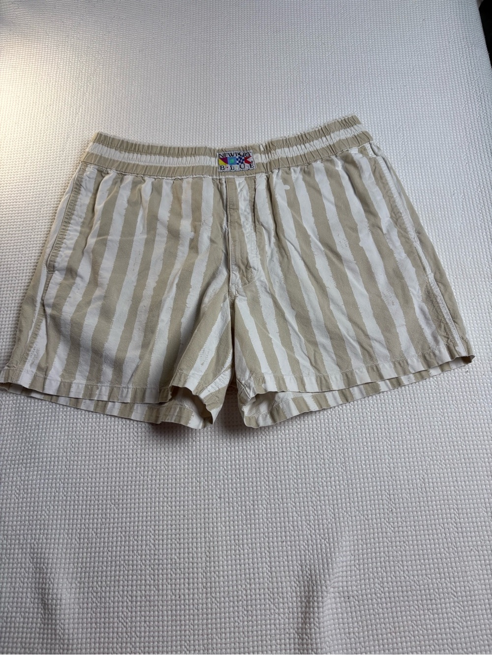 Vintage Striped men’s Cotton-Blend Newport Blue Shorts - Beige & White